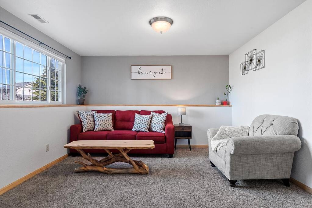 Vila Stylish 5 Br- Lg Fenced Backyard And Playground Summerset Exteriér fotografie