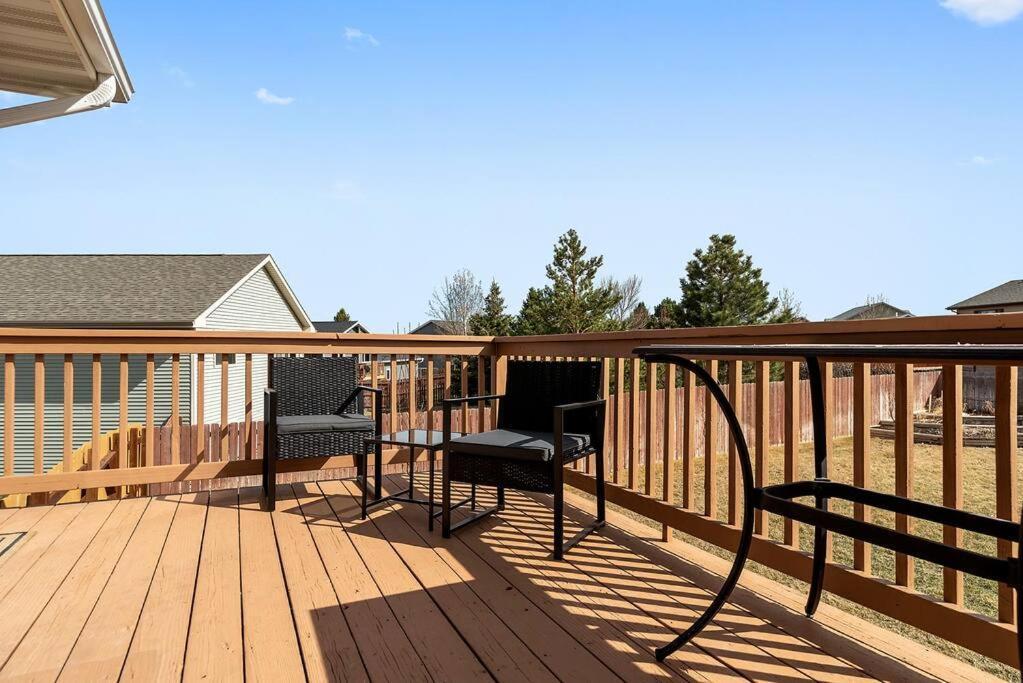Vila Stylish 5 Br- Lg Fenced Backyard And Playground Summerset Exteriér fotografie