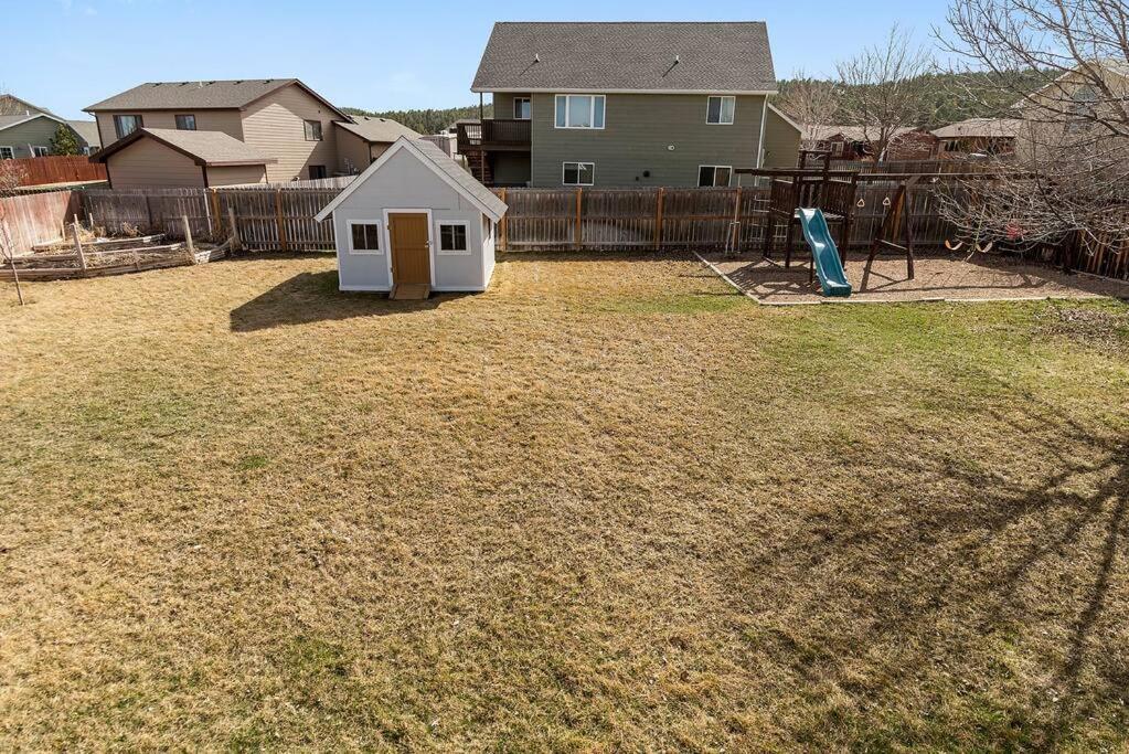 Vila Stylish 5 Br- Lg Fenced Backyard And Playground Summerset Exteriér fotografie